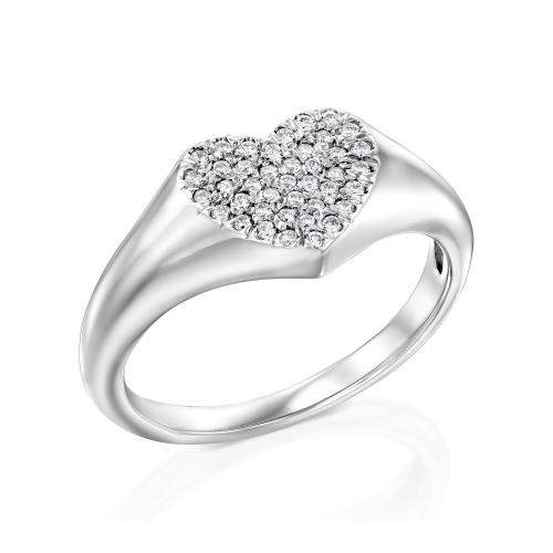 טבעת-יהלום-לב--משובצת-יהלומים